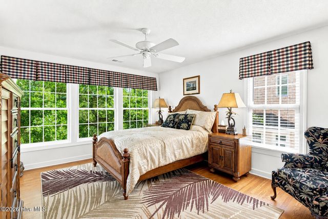 1921 Oak Harbour Drive SW, Ocean Isle Beach, NC 28469