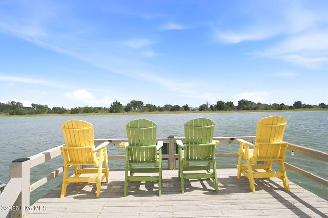 1921 Oak Harbour Drive SW, Ocean Isle Beach, NC 28469