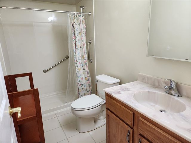 200 Roger Williams Avenue 207, East Providence, RI 02916