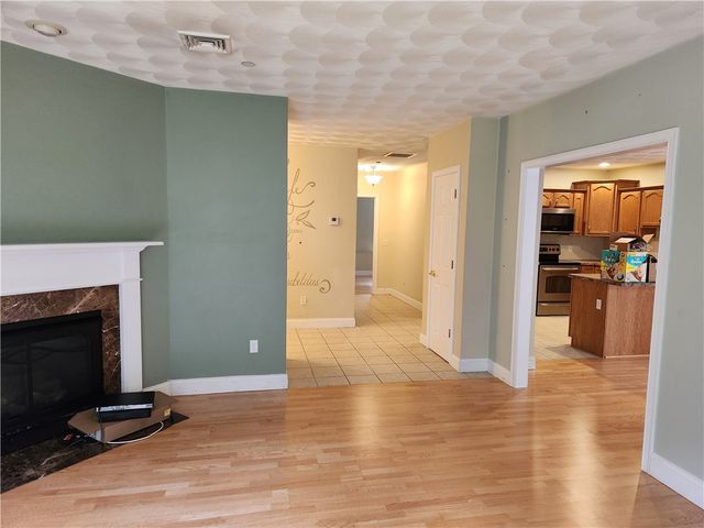 200 Roger Williams Avenue 207, East Providence, RI 02916