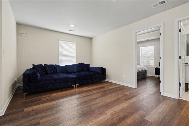 5676 Wyncreek Circle, Atlanta, GA 30331