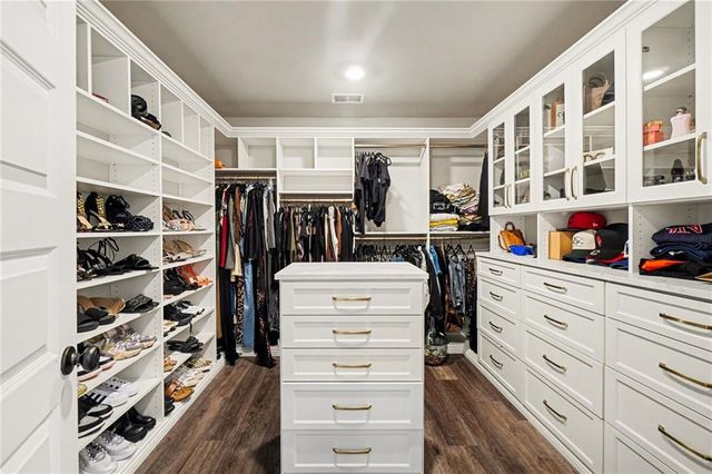 5676 Wyncreek Circle, Atlanta, GA 30331