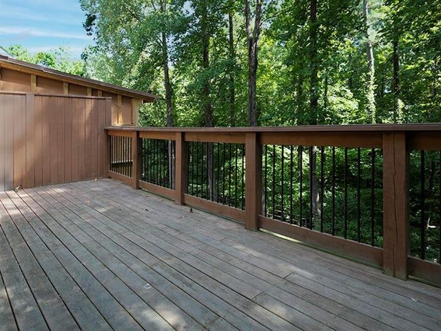 742 OLDE TOWNE Lane, Marietta, GA 30068