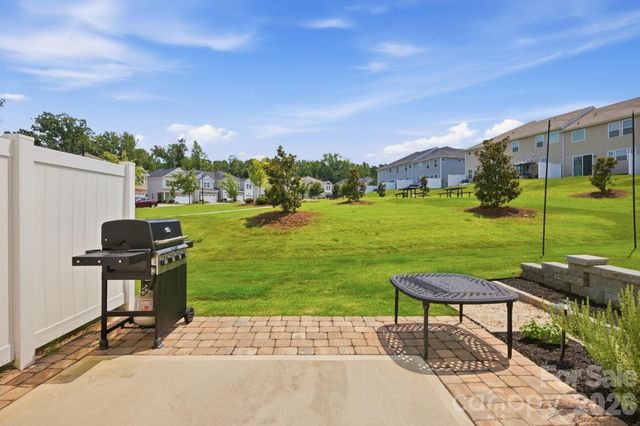 15617 Little Bluestem Street, Charlotte, NC 28278