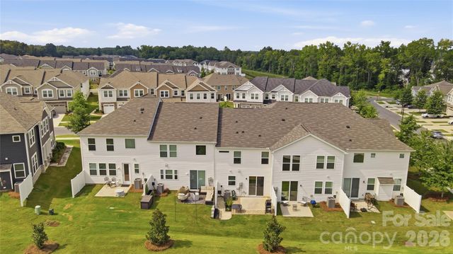 15617 Little Bluestem Street, Charlotte, NC 28278