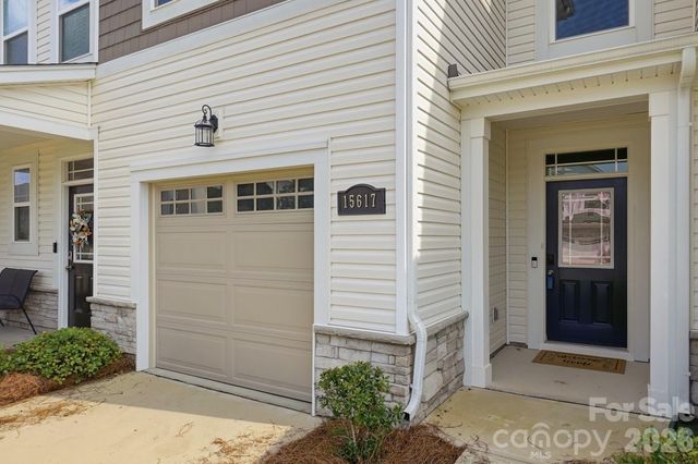 15617 Little Bluestem Street, Charlotte, NC 28278