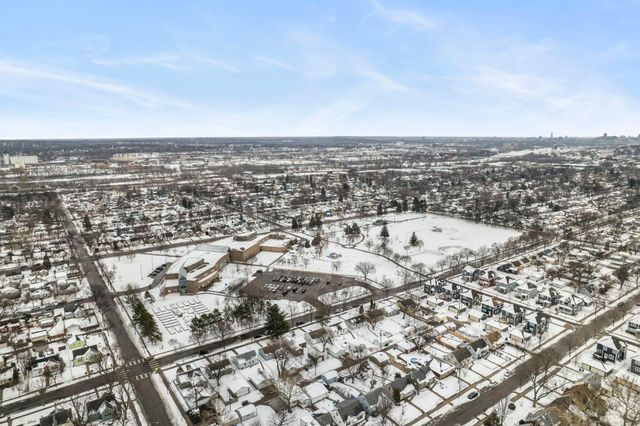 5029 Dupont Avenue N, Minneapolis, MN 55430