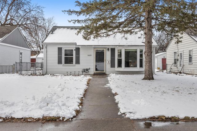 5029 Dupont Avenue N, Minneapolis, MN 55430