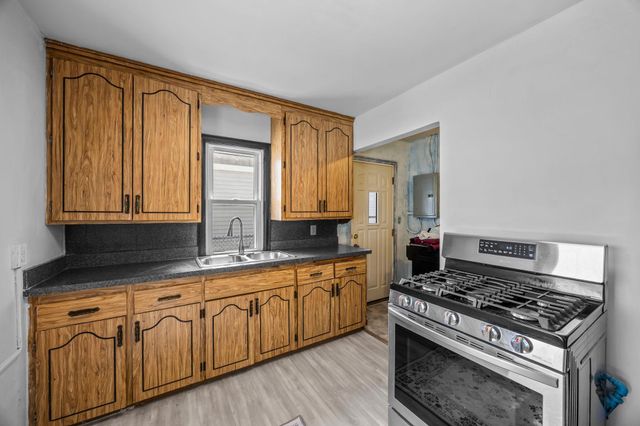 5029 Dupont Avenue N, Minneapolis, MN 55430