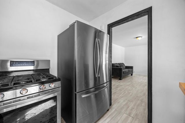 5029 Dupont Avenue N, Minneapolis, MN 55430