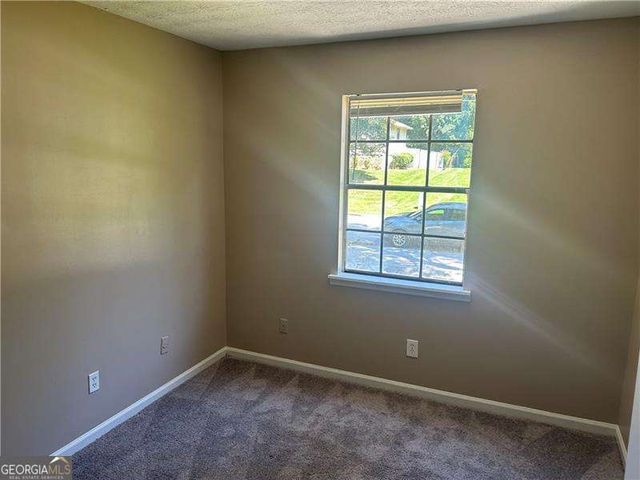 3932 Ferncliff Road, Snellville, GA 30039