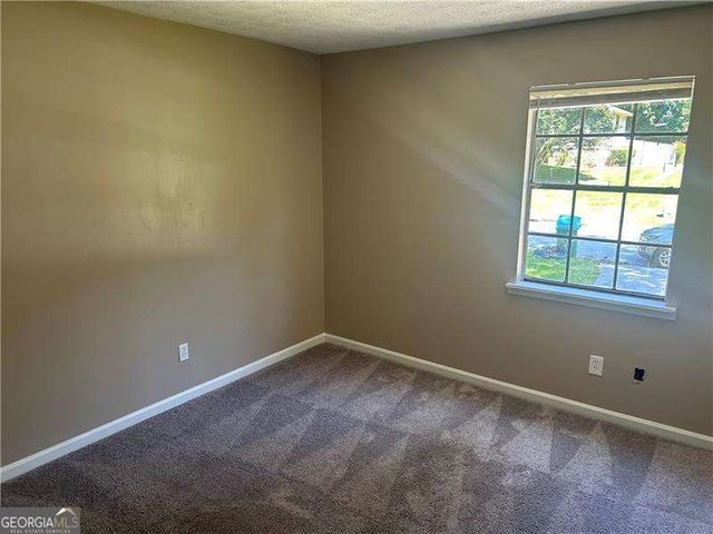 3932 Ferncliff Road, Snellville, GA 30039