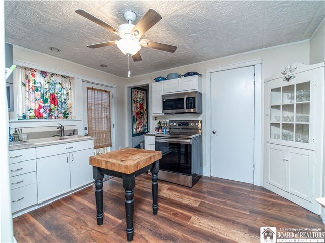 98 Forest Avenue, Jamestown, NY 14701