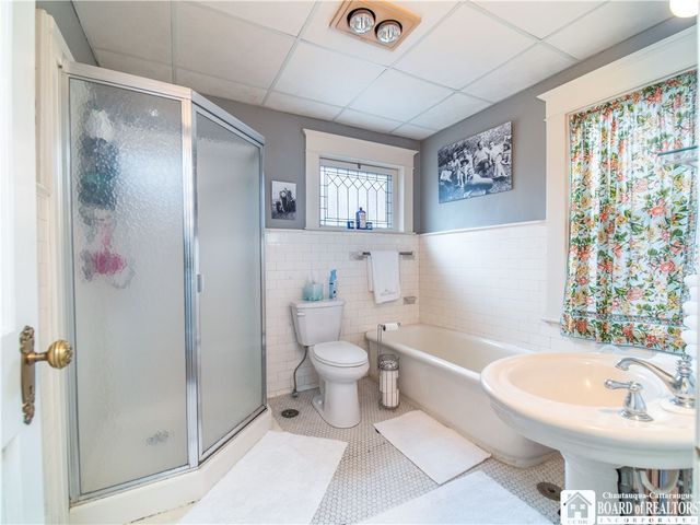 98 Forest Avenue, Jamestown, NY 14701