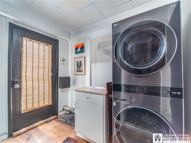 98 Forest Avenue, Jamestown, NY 14701