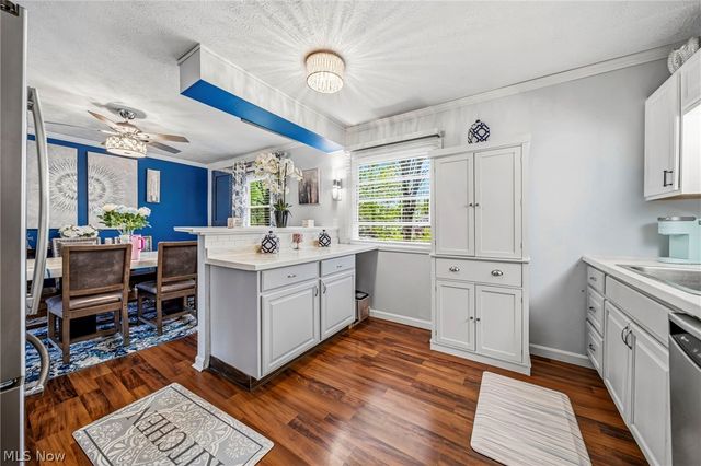 2592 Cherry Blossom Circle, Stow, OH 44224