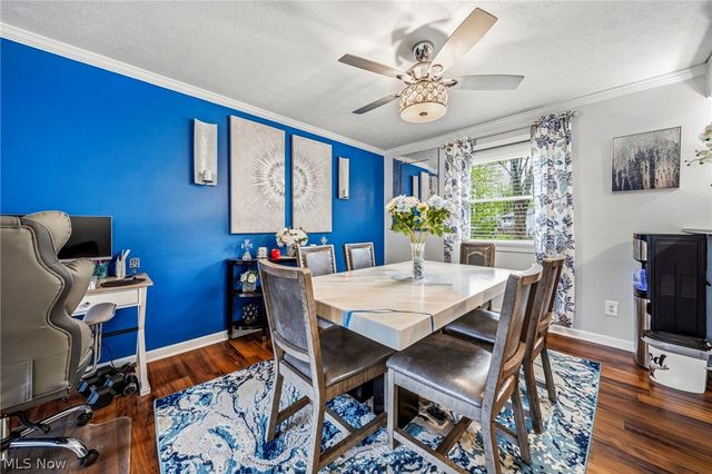 2592 Cherry Blossom Circle, Stow, OH 44224