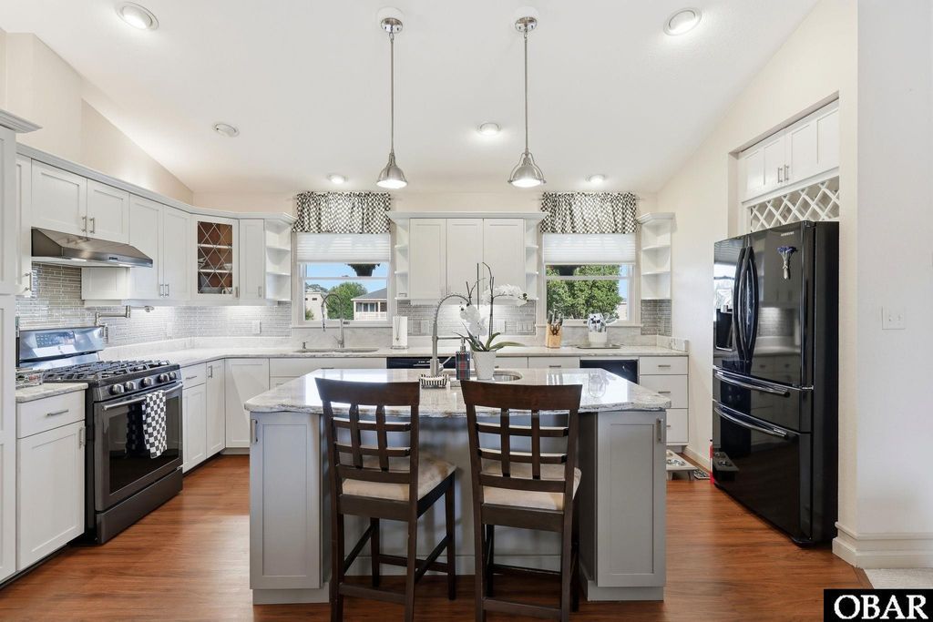 Image 19 of property listing at 4004 Pineway Drive Lot 18, Kitty Hawk, NC 27949