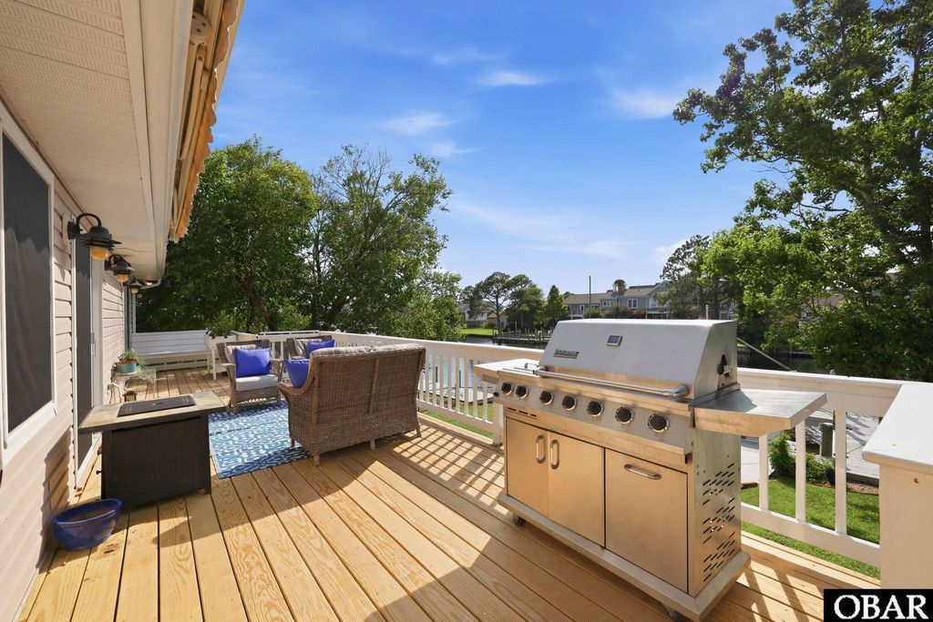 Image 34 of property listing at 4004 Pineway Drive Lot 18, Kitty Hawk, NC 27949