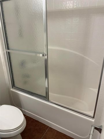 5079 NW Fiddle Leaf Court, Port St Lucie, FL 34986