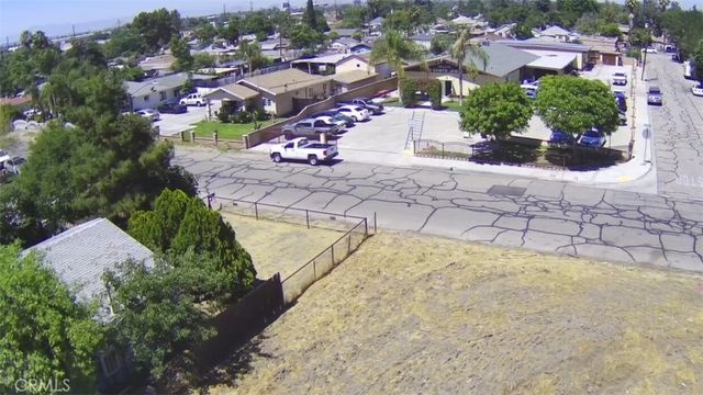 25237 Bessant, San Bernardino, CA 92404