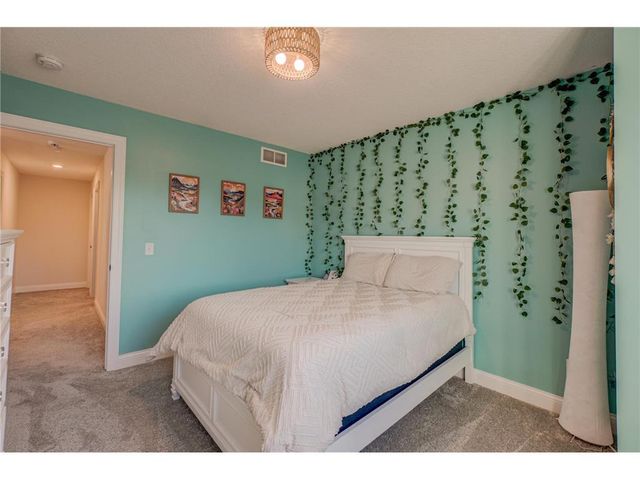 1439 Lee Circle, Hudson, WI 54016