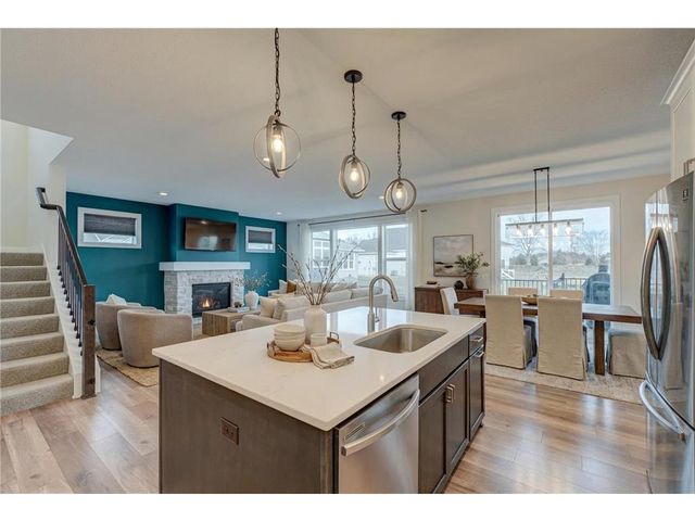 1439 Lee Circle, Hudson, WI 54016