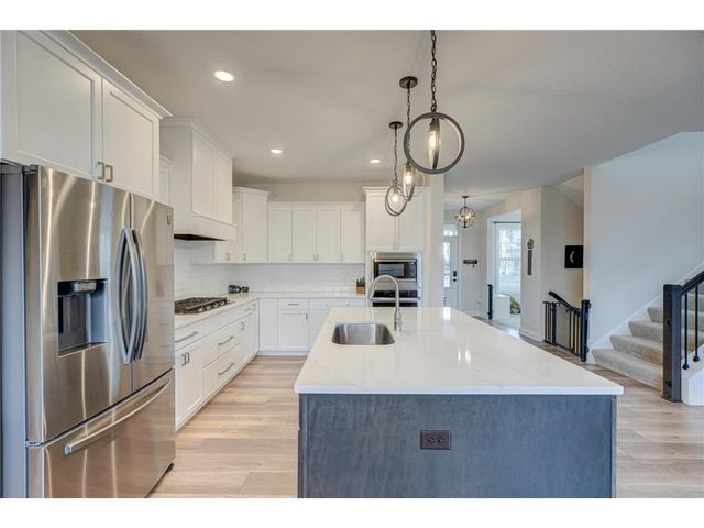 1439 Lee Circle, Hudson, WI 54016