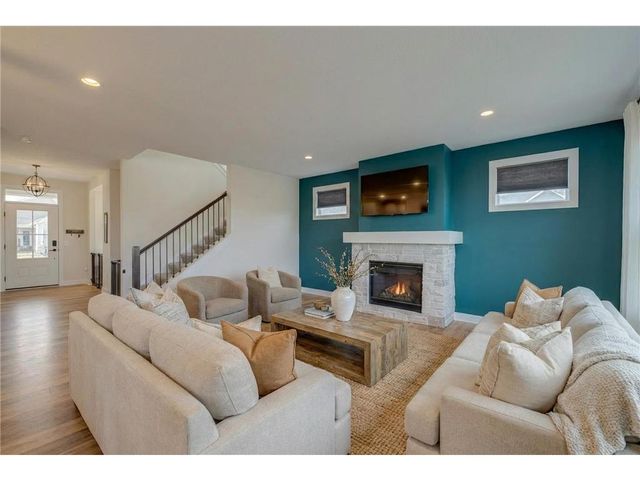 1439 Lee Circle, Hudson, WI 54016