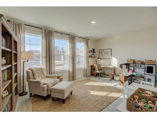 1439 Lee Circle, Hudson, WI 54016