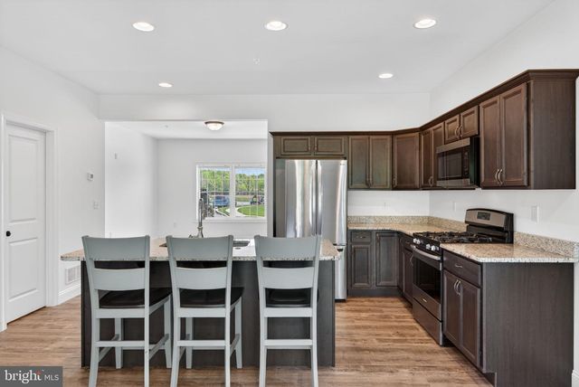 31 MAIZE CIR, Elizabethtown, PA 17022