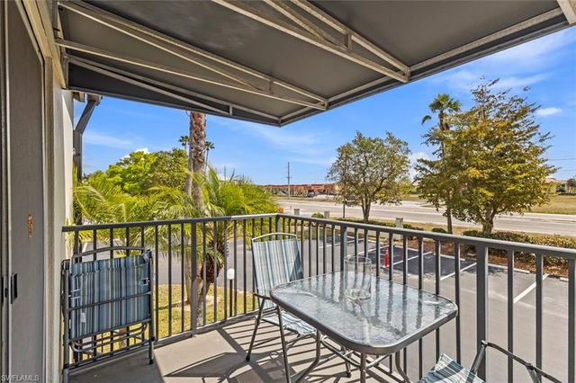 3405 Winkler AVE 204, Fort Myers, FL 33916