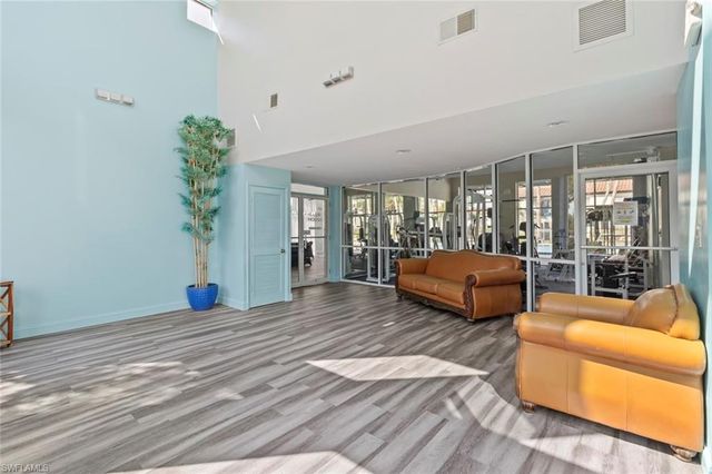 3405 Winkler AVE 204, Fort Myers, FL 33916