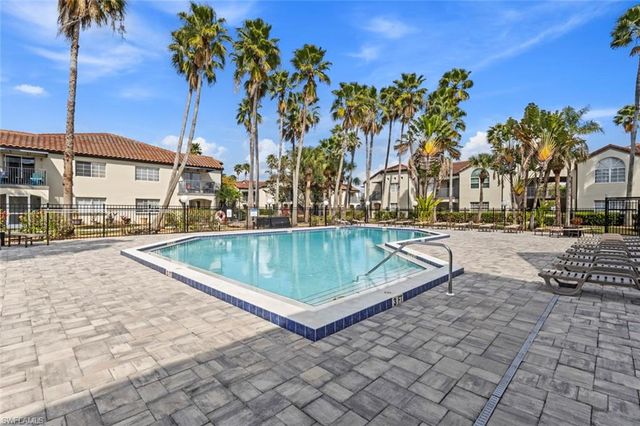 3405 Winkler AVE 204, Fort Myers, FL 33916