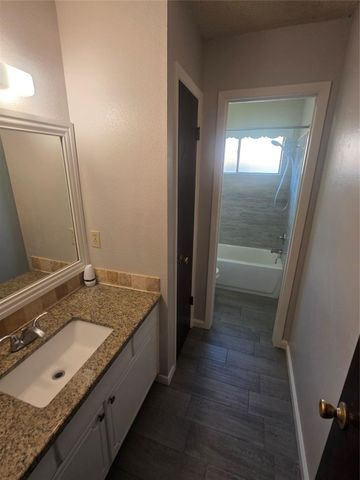 11119 Sageburrow Drive, Houston, TX 77089