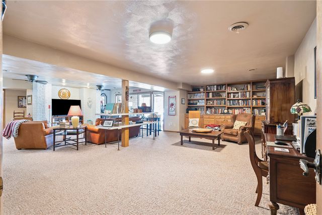 1115 Oak Park Boulevard, Cedar Falls, IA 50613