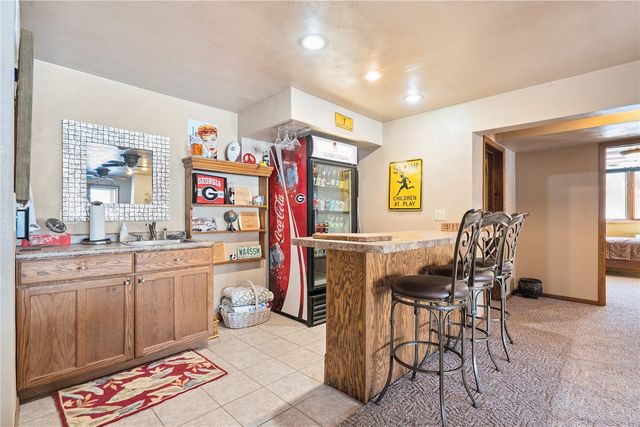 1115 Oak Park Boulevard, Cedar Falls, IA 50613