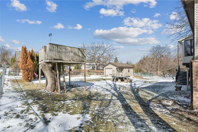 1115 Oak Park Boulevard, Cedar Falls, IA 50613