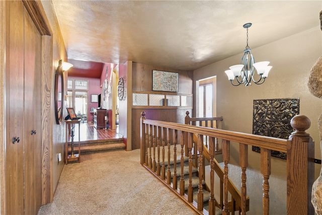 1115 Oak Park Boulevard, Cedar Falls, IA 50613