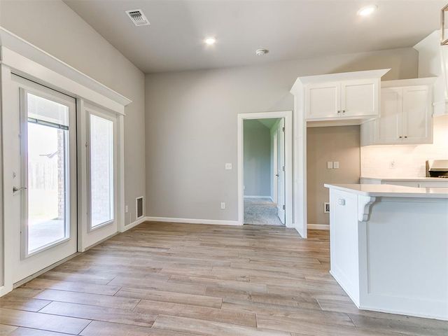12912 SW 6th St. Street, Yukon, OK 73099