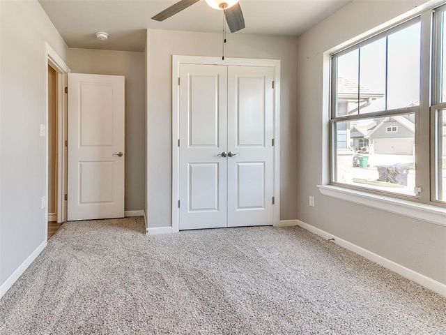 12912 SW 6th St. Street, Yukon, OK 73099