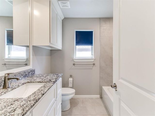 12912 SW 6th St. Street, Yukon, OK 73099