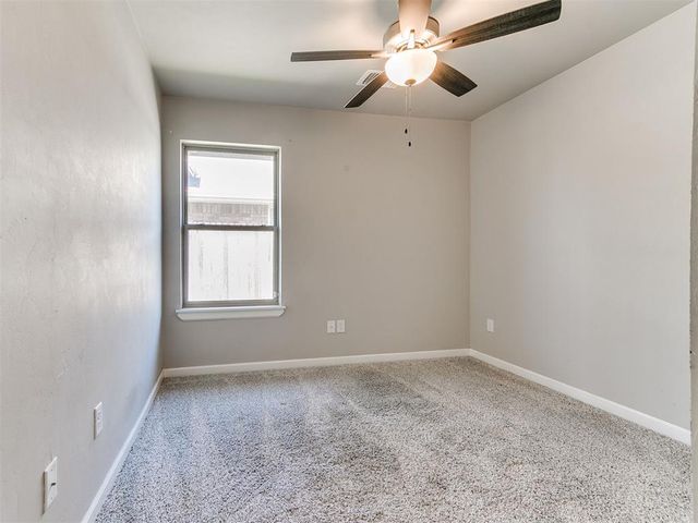 12912 SW 6th St. Street, Yukon, OK 73099