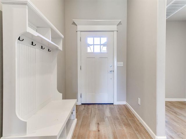 12912 SW 6th St. Street, Yukon, OK 73099