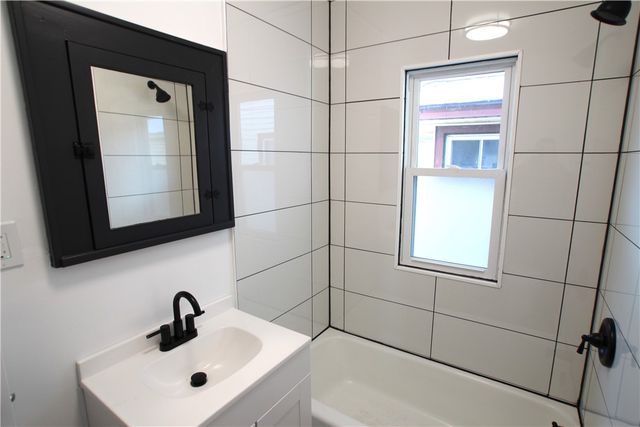 148 Canton Street, Rochester, NY 14606