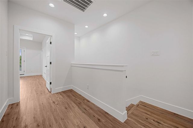 3504 Caplin Street D, Houston, TX 77026