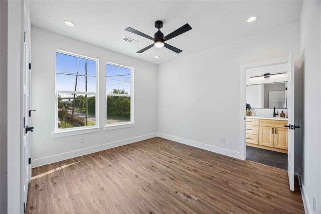 3504 Caplin Street D, Houston, TX 77026