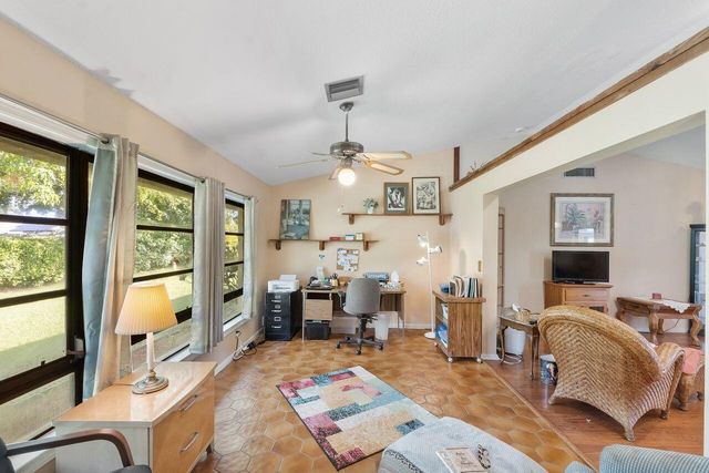 14915 Peppermill Lane, Delray Beach, FL 33484