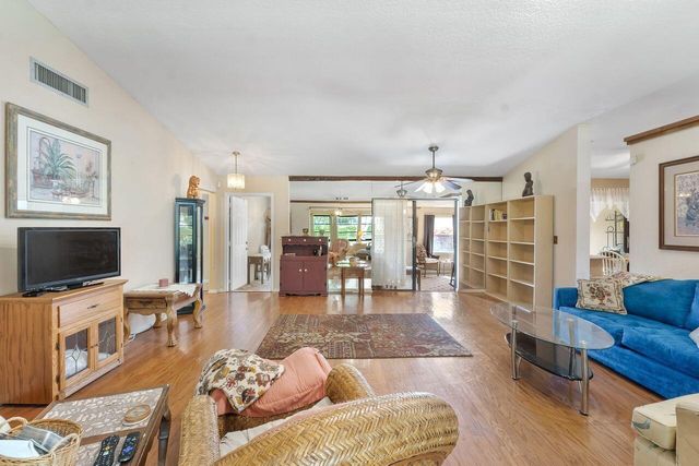 14915 Peppermill Lane, Delray Beach, FL 33484