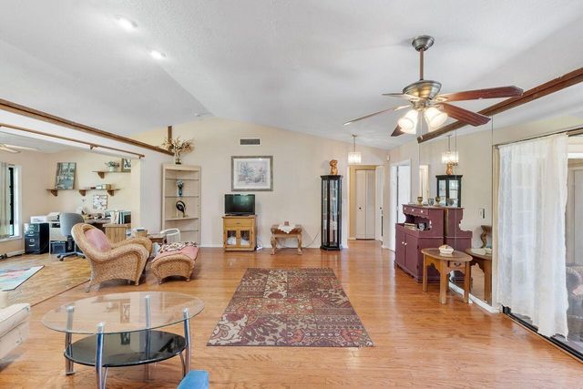 14915 Peppermill Lane, Delray Beach, FL 33484